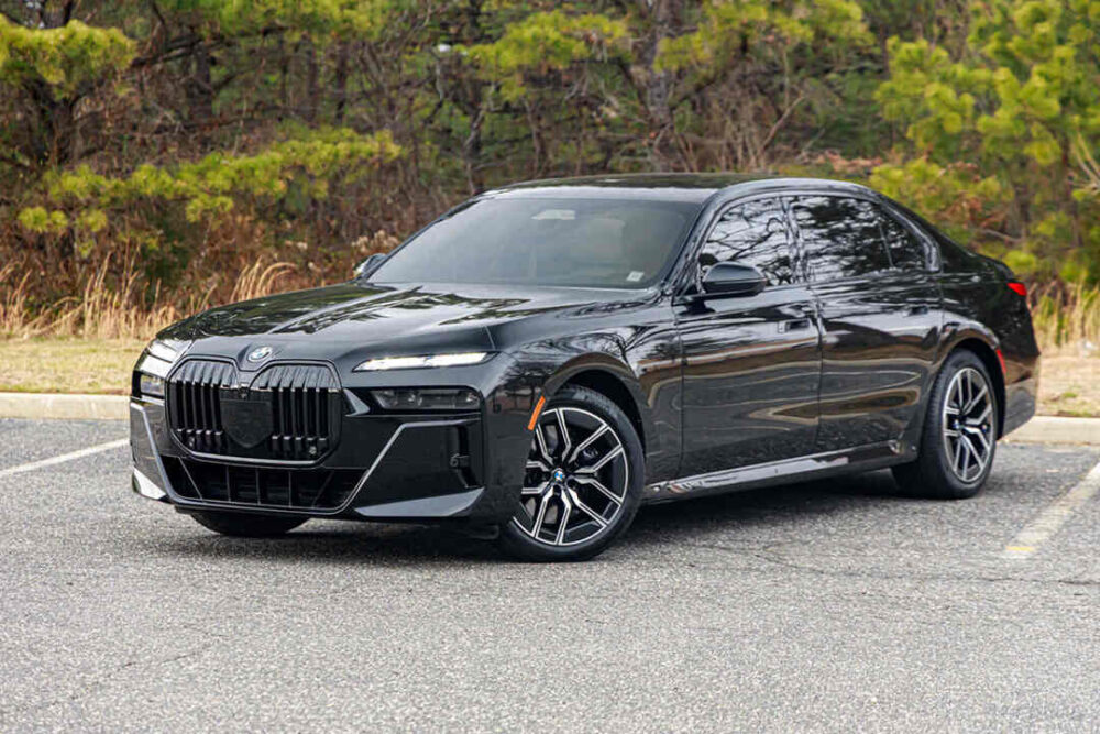 BMW 760i Black